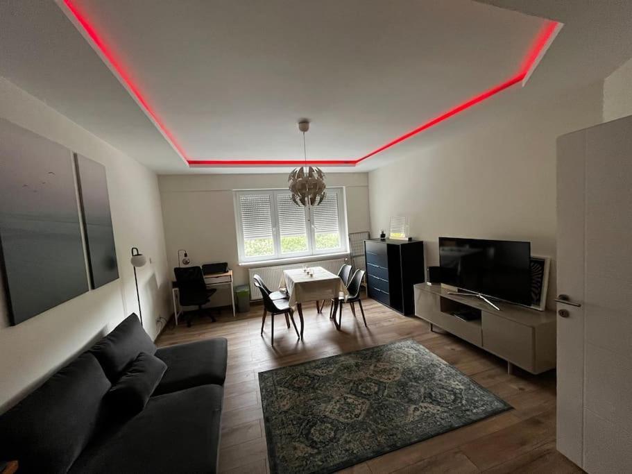 شقة Renovated Stylish Flat At The Castle&Metro بودابست المظهر الخارجي الصورة